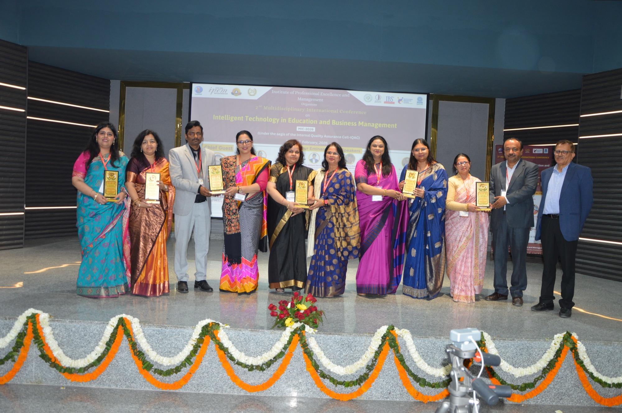 Presenters with their certificates after the valedictory session.