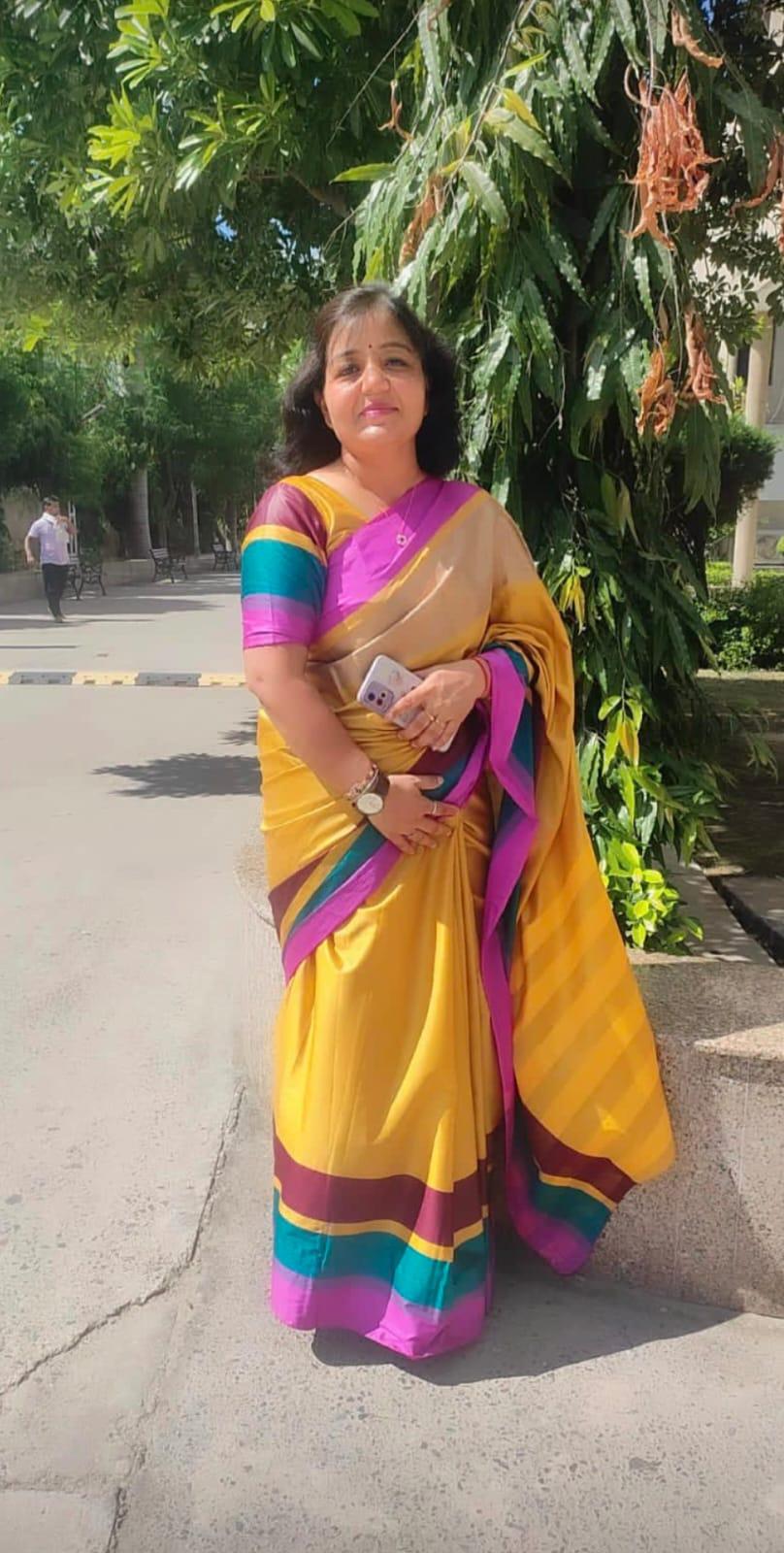 Portrait of Dr. Shalini Aggarwal